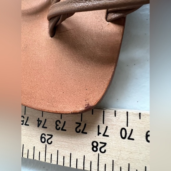 Matisse BROWN Women's Rogue
Strappy Toe Loop Sandal US  9 
Anthropologie - Picture 3 of 9